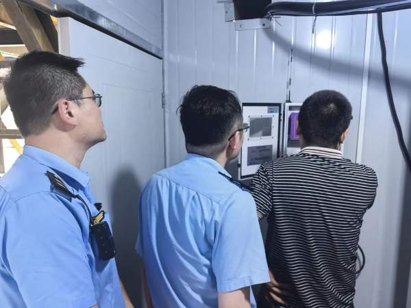 1759816810196870.png s_32412a9f5c9245d0b69e50951dcd4d79.png